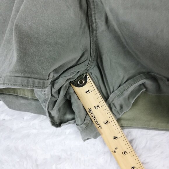 Liverpool Womens Shorts 3" Inseam Shadow Green High Rise Stretch Soft 14 - Picture 8 of 13